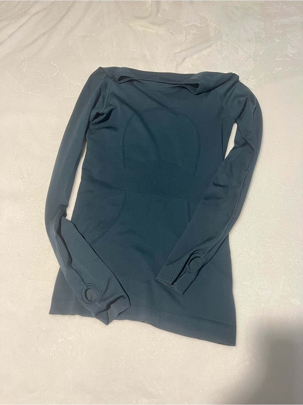 Green Lulu swiftly long sleeve